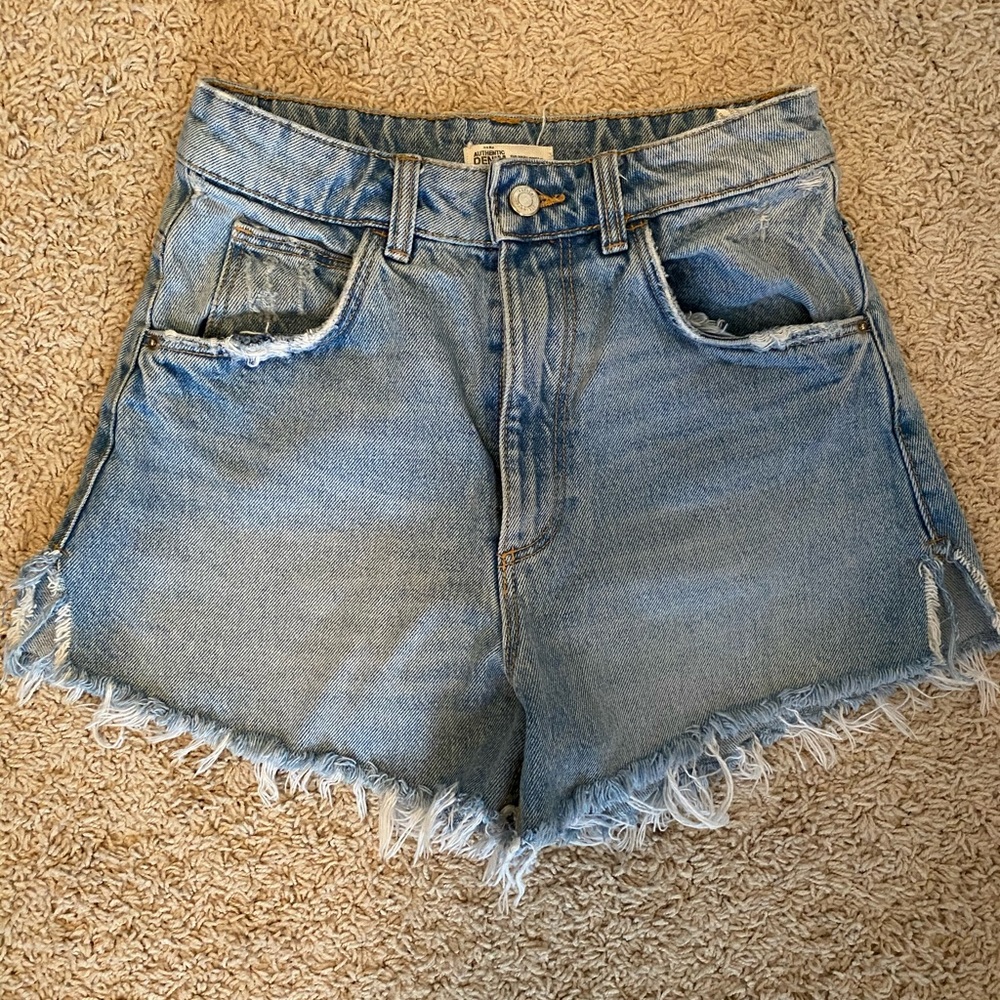 Zara jean shorts